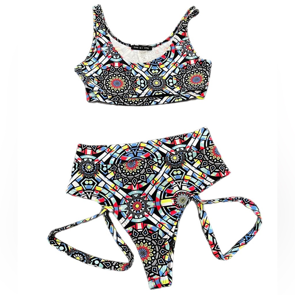 iHeartRaves Two Piece Kaleidoscope Set